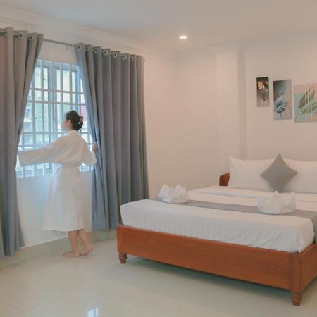 White Corner Hotel Phnom Penh Exterior foto